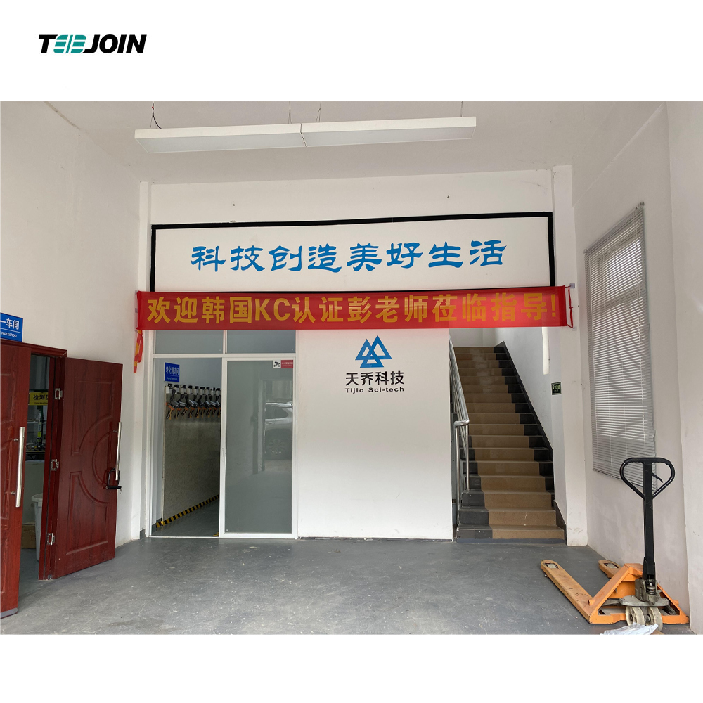 Google, Alibaba, 1688, and Global Sources.