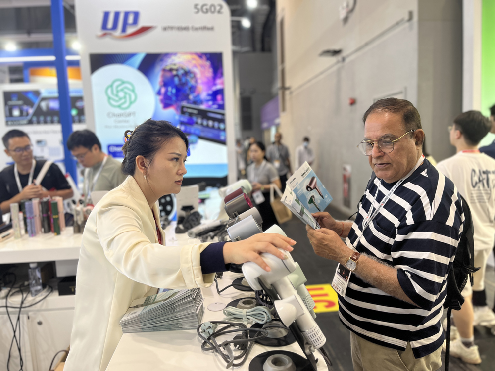 R&D team in action / product testing lab.jpg