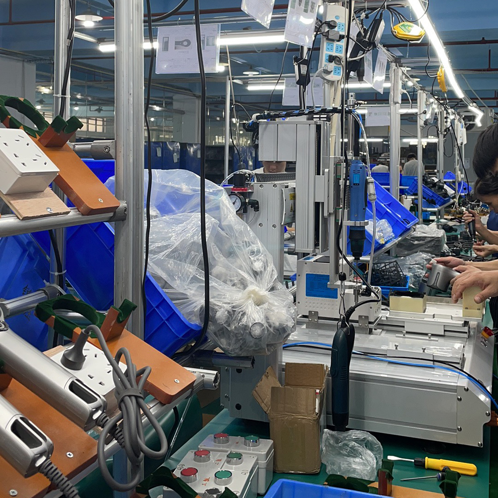 Ionic Hair Dryers in Professional & OEM Manufacturing